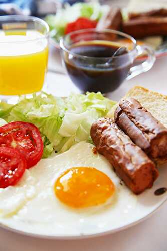 Sausage and Egg Recipe (Easy English Breakfast)