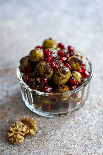 Zeytoon Parvardeh Recipe (Persian Marinated Olives)