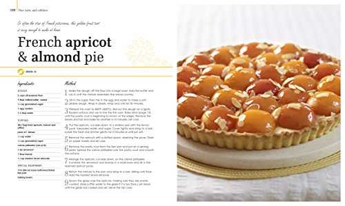 Baking with Mary Berry: Cakes, Cookies, Pies, and Pastries from the British Queen of Baking