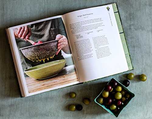 Deep Run Roots: Stories and Recipes from My Corner of the South