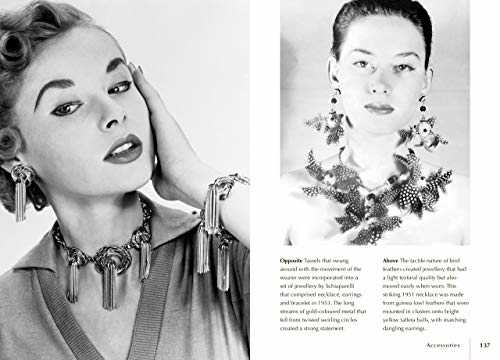 Little Book of Schiaparelli /anglais