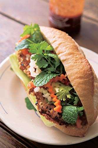 Real Vietnamese Cooking: Everyday Favorites from the Street to the Kitchen