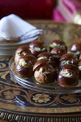 Royal Teas : Seasonal Recipes from Buckingham Palace